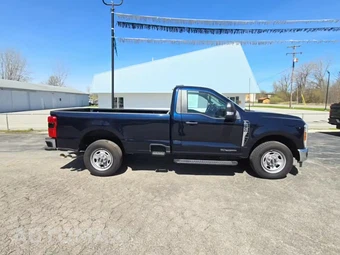 2024 Ford Super Duty F-350 XL Regular Cab Long Bed - miniatura 5
