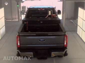 2024 Ford Super Duty F-350 XLT Crew Cab Long Bed - miniatura 5