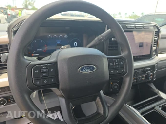 2024 Ford Super Duty F-350 XLT Crew Cab Long Bed - miniatura 10