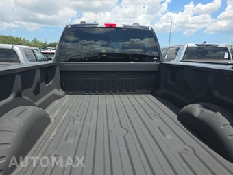 2024 Ford Super Duty F-350 XLT Crew Cab Long Bed - miniatura 16