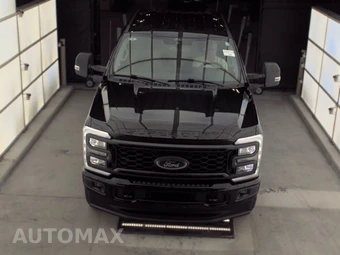 2024 Ford Super Duty F-350 XLT Crew Cab Long Bed - miniatura 2