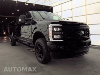 2024 Ford Super Duty F-350 XLT Crew Cab Long Bed - miniatura 3