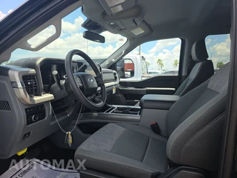 2024 Ford Super Duty F-350 XLT Crew Cab Long Bed - miniatura 7