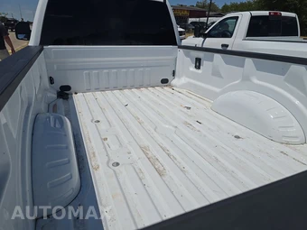 2024 Ford Super Duty F-350 XLT Crew Cab Long Bed - miniatura 16