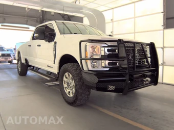2024 Ford Super Duty F-350 XLT Crew Cab Long Bed - miniatura 3
