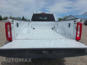 2024 Ford Super Duty F-350 XLT Crew Cab Long Bed - miniatura 11