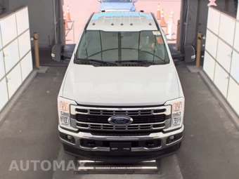 2024 Ford Super Duty F-350 XLT Crew Cab Long Bed DRW - miniatura 2
