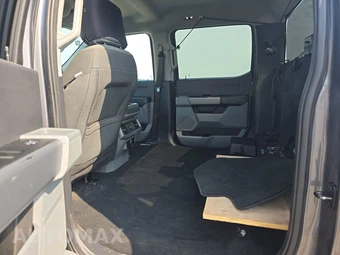 2024 Ford Super Duty F-350 XLT Crew Cab Long Bed DRW - miniatura 13