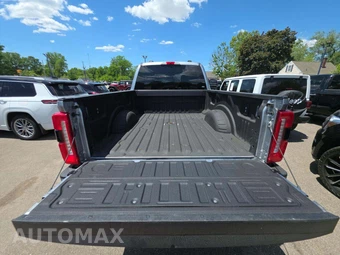2024 Ford Super Duty F-350 XLT Crew Cab Medium Bed - miniatura 14