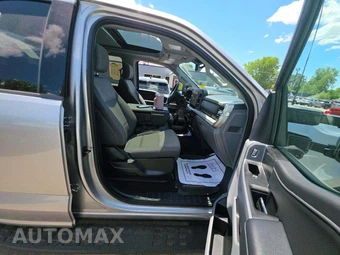 2024 Ford Super Duty F-350 XLT Crew Cab Medium Bed - miniatura 18