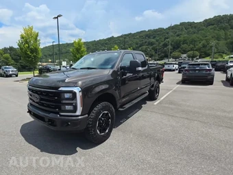 2024 Ford Super Duty F-350 XLT Crew Cab Medium Bed