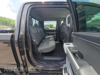 2024 Ford Super Duty F-350 XLT Crew Cab Medium Bed - miniatura 13