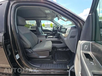 2024 Ford Super Duty F-350 XLT Crew Cab Medium Bed - miniatura 15