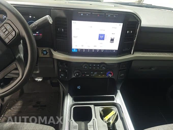2024 Ford Super Duty F-350 XLT Crew Cab Medium Bed - miniatura 11