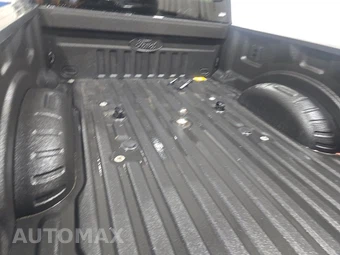 2024 Ford Super Duty F-350 XLT Crew Cab Medium Bed - miniatura 16