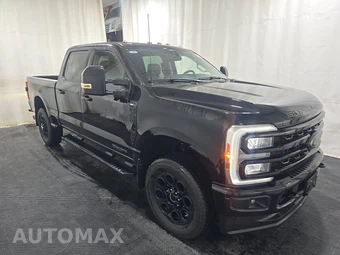 2024 Ford Super Duty F-350 XLT Crew Cab Medium Bed - miniatura 3