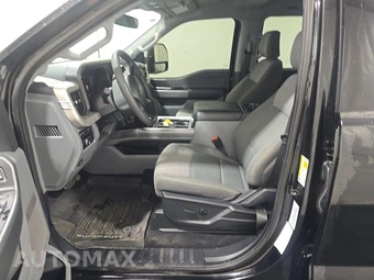 2024 Ford Super Duty F-350 XLT Crew Cab Medium Bed - miniatura 7