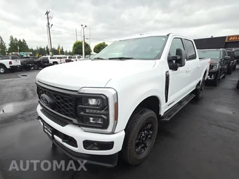 2024 Ford Super Duty F-350 XLT Crew Cab Medium Bed