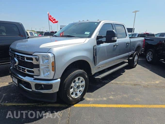 2024 Ford Super Duty F-350 XLT Crew Cab Medium Bed