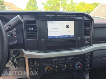 2024 Ford Super Duty F-350 XLT Crew Cab Medium Bed - miniatura 10