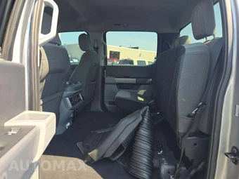 2024 Ford Super Duty F-350 XLT Crew Cab Medium Bed - miniatura 13