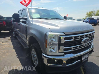 2024 Ford Super Duty F-350 XLT Crew Cab Medium Bed - miniatura 4