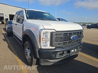 2024 Ford Super Duty F-450 Cab Chassis XL Crew Cab DRW - miniatura 3