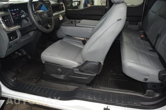 2024 Ford Super Duty F-450 Cab Chassis XL Extended Cab w/Rear Doors DRW - miniatura 30