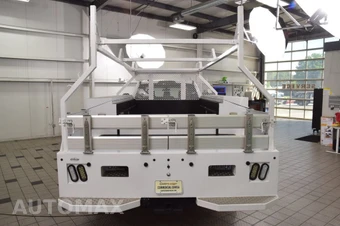 2024 Ford Super Duty F-450 Cab Chassis XL Extended Cab w/Rear Doors DRW - miniatura 4