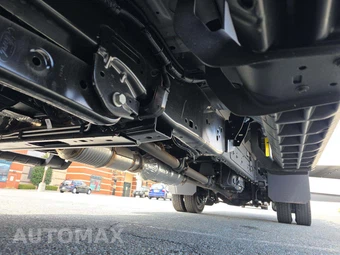 2024 Ford Super Duty F-450 Cab Chassis XL Regular Cab DRW - miniatura 4