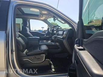 2024 Ford Super Duty F-450 Lariat Crew Cab Long Bed DRW - miniatura 15