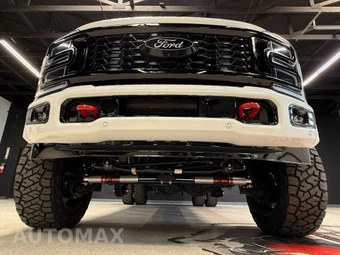 2024 Ford Super Duty F-450 Limited Crew Cab Long Bed DRW - miniatura 11