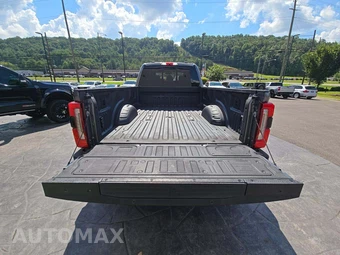 2024 Ford Super Duty F-450 Limited Crew Cab Long Bed DRW - miniatura 14