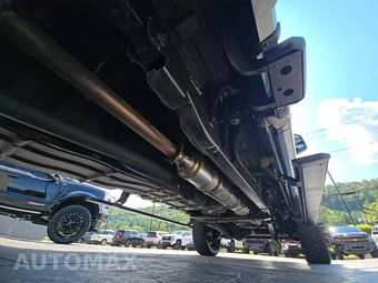 2024 Ford Super Duty F-450 Limited Crew Cab Long Bed DRW - miniatura 17