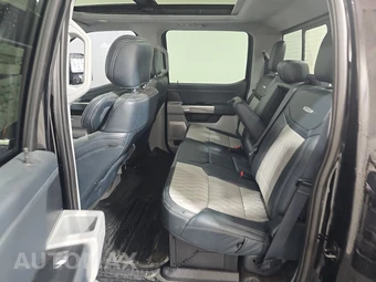 2024 Ford Super Duty F-450 Limited Crew Cab Long Bed DRW - miniatura 13