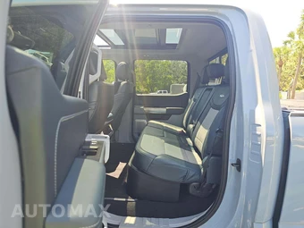 2024 Ford Super Duty F-450 Limited Crew Cab Long Bed DRW - miniatura 13