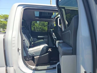 2024 Ford Super Duty F-450 Limited Crew Cab Long Bed DRW - miniatura 16