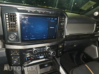 2024 Ford Super Duty F-450 Platinum Crew Cab Long Bed DRW - miniatura 17