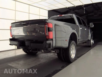 2024 Ford Super Duty F-450 Platinum Crew Cab Long Bed DRW - miniatura 5