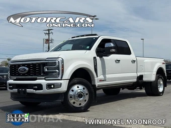 2024 Ford Super Duty F-450 Platinum Crew Cab Long Bed DRW - miniatura 1