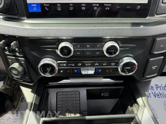 2024 Ford Super Duty F-450 Platinum Crew Cab Long Bed DRW - miniatura 22