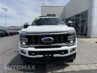2024 Ford Super Duty F-450 Platinum Crew Cab Long Bed DRW - miniatura 9