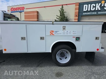 2024 Ford Super Duty F-550 Cab Chassis XL Crew Cab DRW - miniatura 19