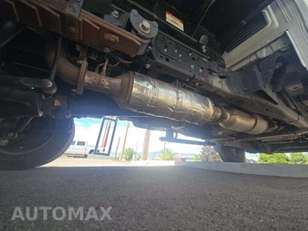 2024 Ford Super Duty F-550 Cab Chassis XL Regular Cab DRW - miniatura 14