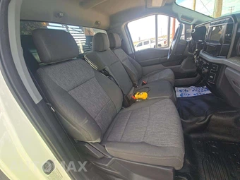 2024 Ford Super Duty F-550 Cab Chassis XL Regular Cab DRW - miniatura 15