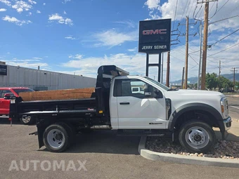 2024 Ford Super Duty F-550 Cab Chassis XL Regular Cab DRW - miniatura 4