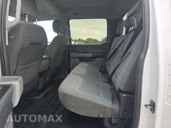 2024 Ford Super Duty F-550 Cab Chassis XLT Crew Cab DRW - miniatura 13