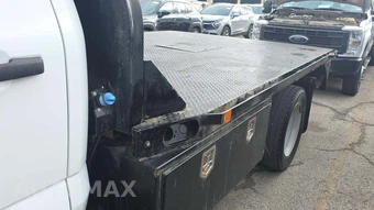 2024 Ford Super Duty F-550 Cab Chassis XLT Crew Cab DRW - miniatura 30