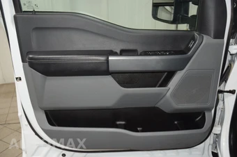 2024 Ford Super Duty F-550 Cab Chassis XLT Crew Cab DRW - miniatura 37