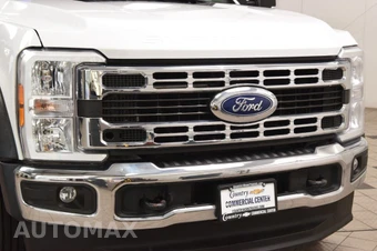 2024 Ford Super Duty F-550 Cab Chassis XLT Crew Cab DRW - miniatura 7